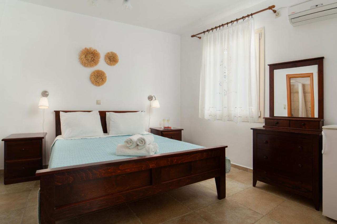 Almar Apartments Μπατσί Δωμάτιο φωτογραφία