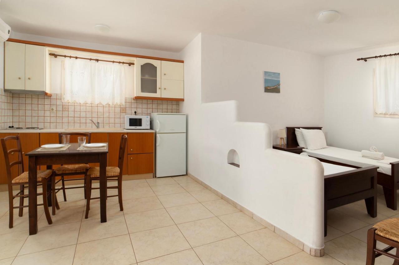 Almar Apartments Μπατσί Εξωτερικό φωτογραφία